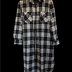 🐶❄️Bluivy Black and White Long Sleeve Shirt Dress